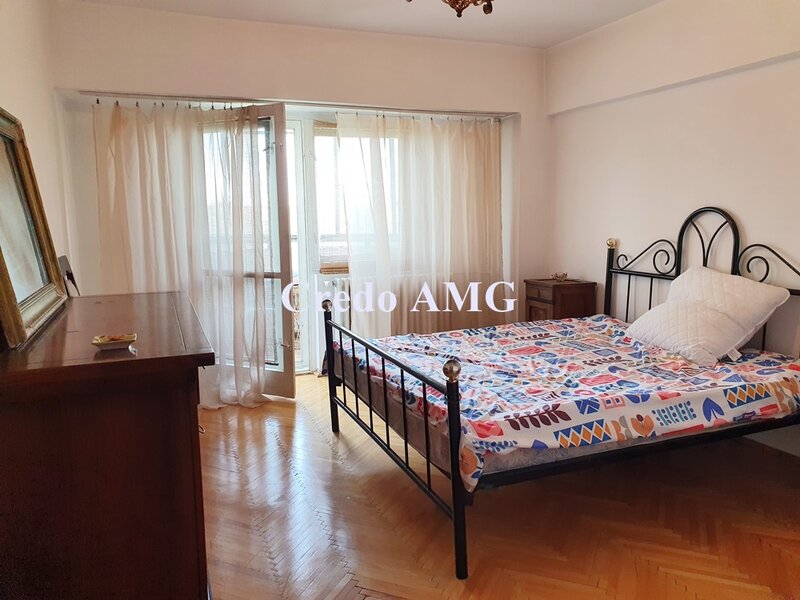 Unirii, Mircea Voda, BCR, inchiriere apartament 2 camere, decomandat